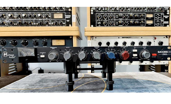 �����ս���ʵ2 Heritage Audio Successor ����ѹ����ʵ��